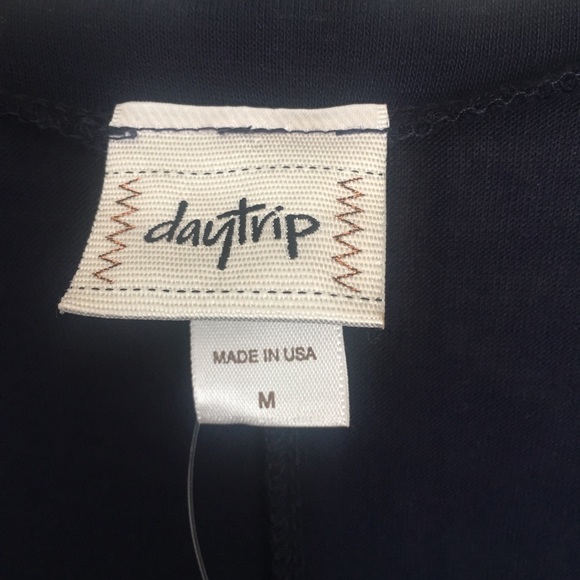 NWT Buckle Daytrip 'Positive Attitude” long sleeve shirt - Picture 5 of 8